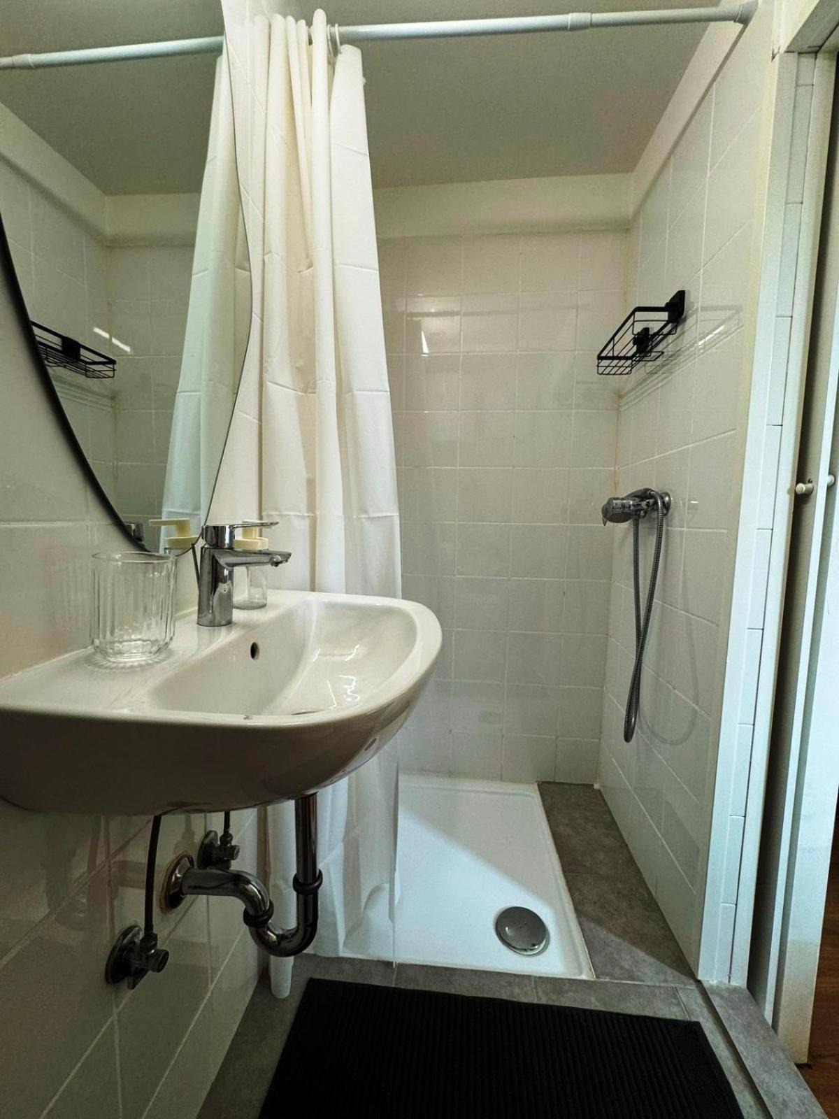 Plutus Apartments And Rooms With Free Parking Capodistria Esterno foto